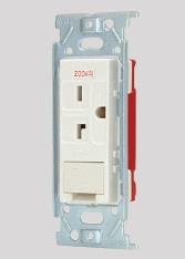 埋込アースターミナル付 15A・20A 兼用接地200Vコンセント(PW色)