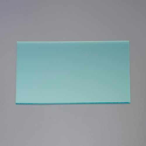 600x 900x3mm ポリカーボネイト板